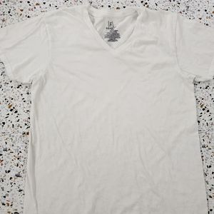 Plain white tee